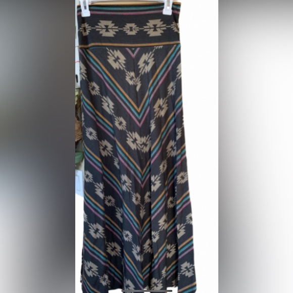 Mossimo Long Maxi Printed Skirt NWOT Size M - Picture 4 of 5